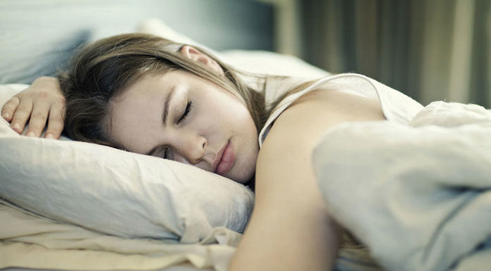 Pielęgnacja w czasie nocy – przegląd kosmetyków Pielęgnacja w czasie nocy - przegląd kosmetyków