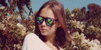 Jakie okulary lustrzanki wybrać