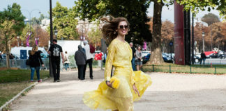 Żółty - modny kolor dla kobiety w każdym wieku