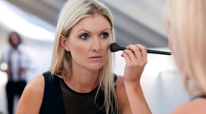 odmładzający makijaż