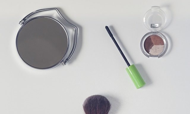 Złoty cień do powiek cienie do powiek