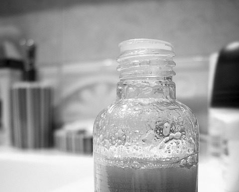 Dobry szampon do włosów farbowanych