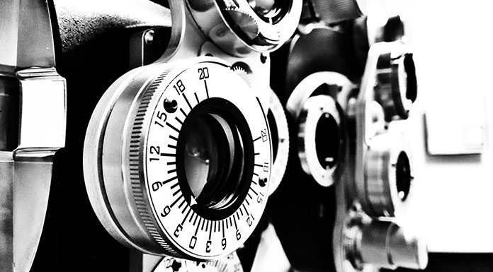 Soczewki kontaktowe korekcyjne – rodzaje i jakie wady wzroku leczą? Soczewki kontaktowe korekcyjne - rodzaje i jakie wady wzroku leczą?