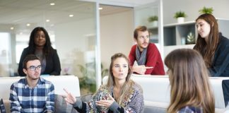 Zalety posiadania karty kredytowej