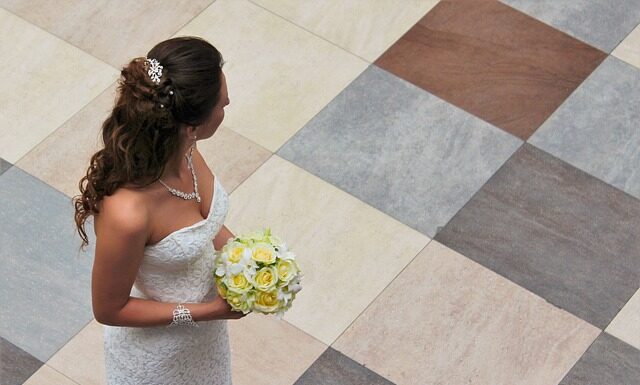 Czego się życzy młodej parze?