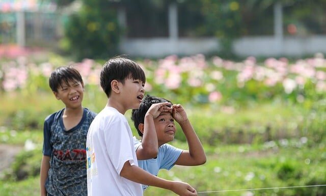 Czy trzeba mieć pozwolenie na puszczanie lampionów?