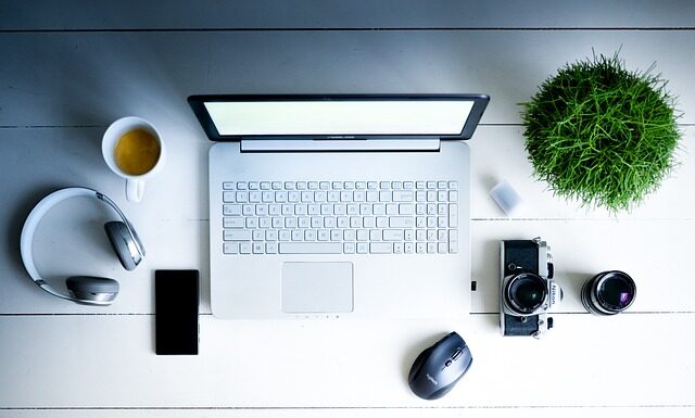 Do czego niebieski krawat? Do czego niebieski krawat?