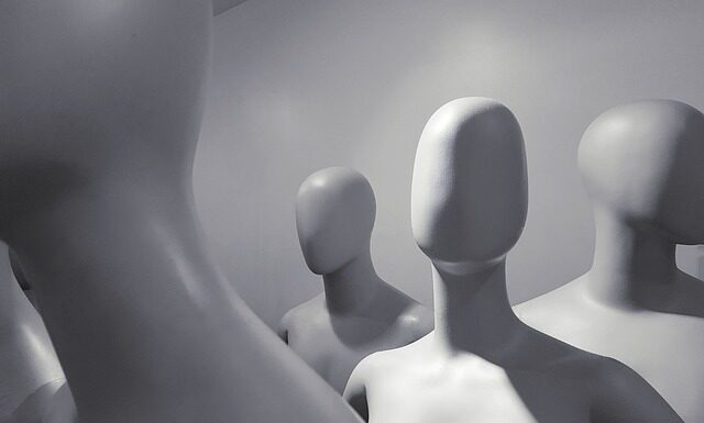 Jak rozpoznać podróbki Tommy Hilfiger?