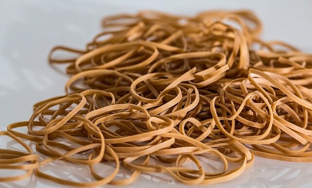 Jak wiązać muchy wędkarskie? Jak wiązać muchy wędkarskie?