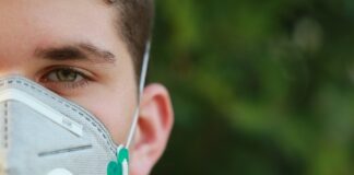 Jak zrobić maskę Spider Mana?