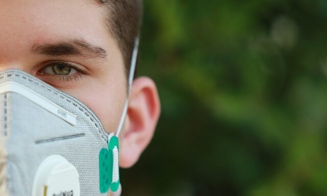 Jak zrobić maskę Spider Mana?